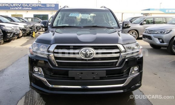 Buy Import Toyota Land Cruiser Black Truck in Import - Dubai in Agadez Buy Import Toyota Land Cruiser Black Truck in Import - Dubai in Agadez