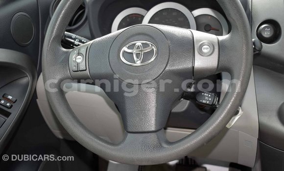 Sayi Imported Toyota Ade White Babbar mota in Import - Dubai a Agadez Sayi Imported Toyota Ade White Babbar mota in Import - Dubai a Agadez