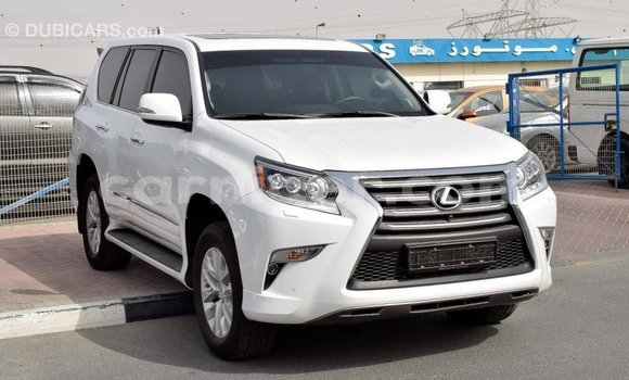 Acheter Import Voiture Lexus GX Blanc à Import - Dubai, Agadez Acheter Import Voiture Lexus GX Blanc à Import - Dubai, Agadez