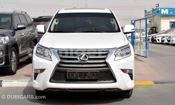 Acheter Import Voiture Lexus GX Blanc à Import - Dubai, Agadez Acheter Import Voiture Lexus GX Blanc à Import - Dubai, Agadez