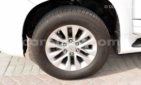 Acheter Import Voiture Lexus GX Blanc à Import - Dubai, Agadez Acheter Import Voiture Lexus GX Blanc à Import - Dubai, Agadez