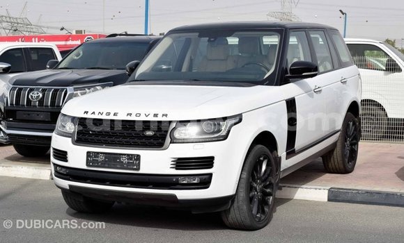 Sayi Imported Land Rover Range Rover White Mota in Import - Dubai a Agadez Sayi Imported Land Rover Range Rover White Mota in Import - Dubai a Agadez