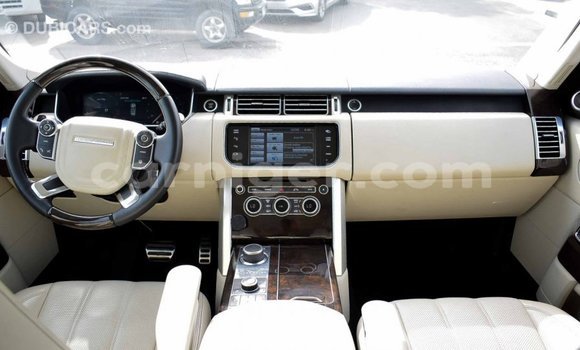 Sayi Imported Land Rover Range Rover White Mota in Import - Dubai a Agadez Sayi Imported Land Rover Range Rover White Mota in Import - Dubai a Agadez