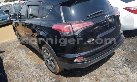 Sayi Na hannu Toyota RAV4 Black Mota in Niamey a Niamey Sayi Na hannu Toyota RAV4 Black Mota in Niamey a Niamey