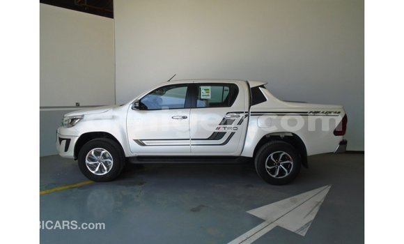 Buy Import Toyota Hilux Other Car in Import - Dubai in Agadez Buy Import Toyota Hilux Other Car in Import - Dubai in Agadez