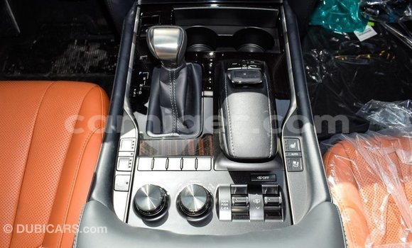 Buy Import Lexus LX White Car in Import - Dubai in Agadez Buy Import Lexus LX White Car in Import - Dubai in Agadez