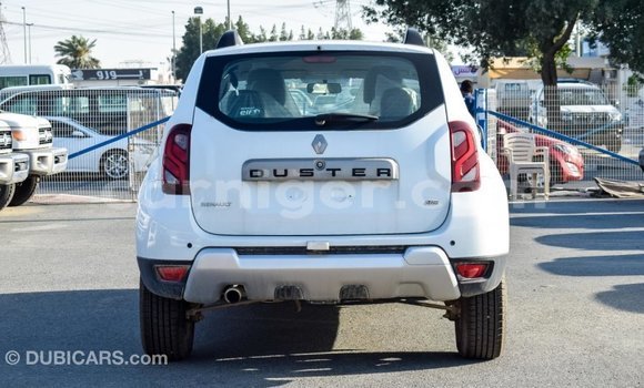 Buy Import Renault Duster White Car in Import - Dubai in Agadez Buy Import Renault Duster White Car in Import - Dubai in Agadez