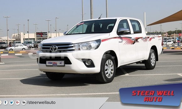 اشتري Imported Toyota Hilux White سيارة في Import - Dubai في أغاديز اشتري Imported Toyota Hilux White سيارة في Import - Dubai في أغاديز