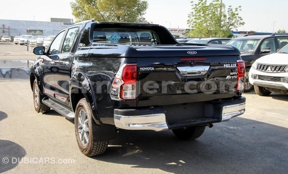 Buy Import Toyota Land Cruiser Black Truck in Import - Dubai in Agadez Buy Import Toyota Land Cruiser Black Truck in Import - Dubai in Agadez