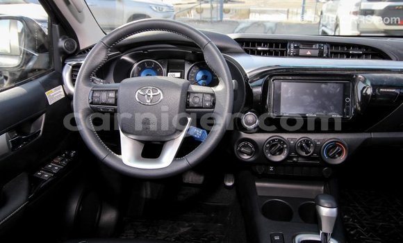 Buy Import Toyota Land Cruiser Black Truck in Import - Dubai in Agadez Buy Import Toyota Land Cruiser Black Truck in Import - Dubai in Agadez