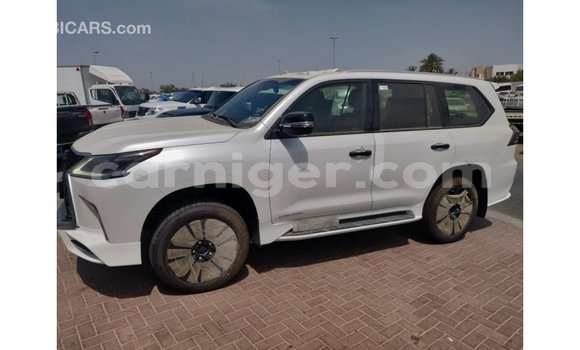 Buy Import Lexus LX White Car in Import - Dubai in Agadez Buy Import Lexus LX White Car in Import - Dubai in Agadez