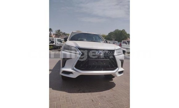 Buy Import Lexus LX White Car in Import - Dubai in Agadez Buy Import Lexus LX White Car in Import - Dubai in Agadez