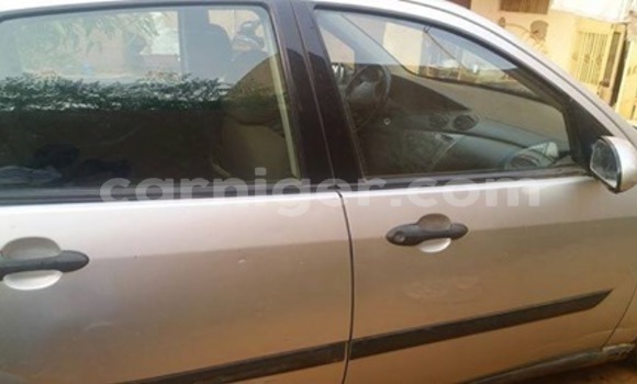Sayi Na hannu Ford Focus Silver Mota in Niamey a Niamey Sayi Na hannu Ford Focus Silver Mota in Niamey a Niamey