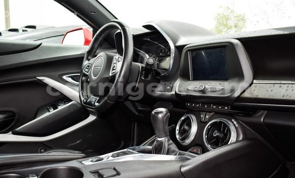 Acheter Import Voiture Chevrolet Camaro Rouge à Import - Dubai, Agadez Acheter Import Voiture Chevrolet Camaro Rouge à Import - Dubai, Agadez