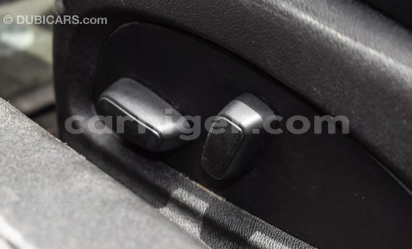 Acheter Import Voiture Chevrolet Camaro Rouge à Import - Dubai, Agadez Acheter Import Voiture Chevrolet Camaro Rouge à Import - Dubai, Agadez