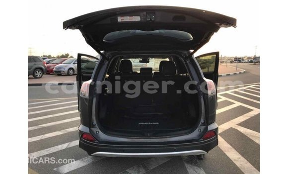 Buy Import Toyota Ade Black Truck in Import - Dubai in Agadez Buy Import Toyota Ade Black Truck in Import - Dubai in Agadez