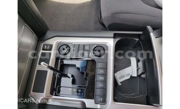 Buy Import Toyota Land Cruiser Black Truck in Import - Dubai in Agadez Buy Import Toyota Land Cruiser Black Truck in Import - Dubai in Agadez