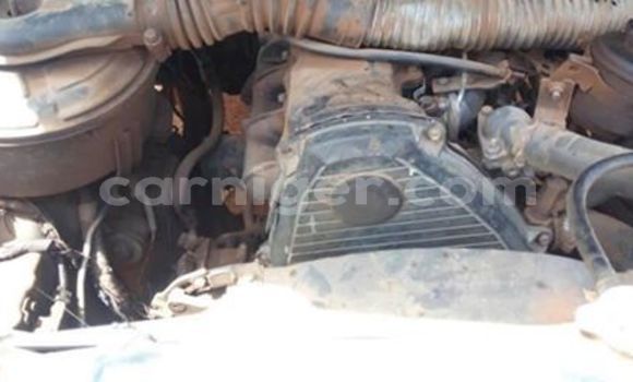 Sayi Na hannu Toyota Land Cruiser Prado Blue Mota in Niamey a Niamey Sayi Na hannu Toyota Land Cruiser Prado Blue Mota in Niamey a Niamey