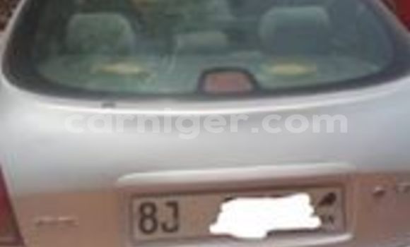 Sayi Na hannu Toyota Corolla Silver Mota in Niamey a Niamey Sayi Na hannu Toyota Corolla Silver Mota in Niamey a Niamey