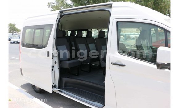 Buy Import Toyota Hiace White Car in Import - Dubai in Agadez Buy Import Toyota Hiace White Car in Import - Dubai in Agadez