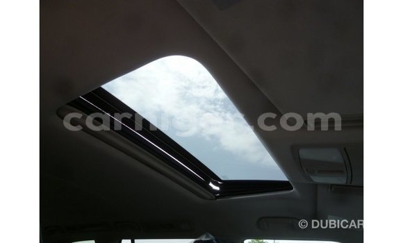 Acheter Import Voiture Nissan Patrol Blanc à Import - Dubai, Agadez Acheter Import Voiture Nissan Patrol Blanc à Import - Dubai, Agadez