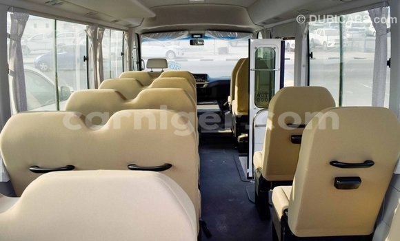 Buy Import Toyota Coaster White Car in Import - Dubai in Agadez Buy Import Toyota Coaster White Car in Import - Dubai in Agadez