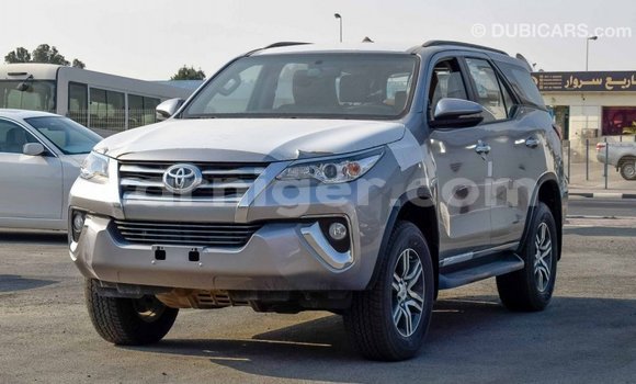 Buy Import Toyota Fortuner Other Car in Import - Dubai in Agadez Buy Import Toyota Fortuner Other Car in Import - Dubai in Agadez