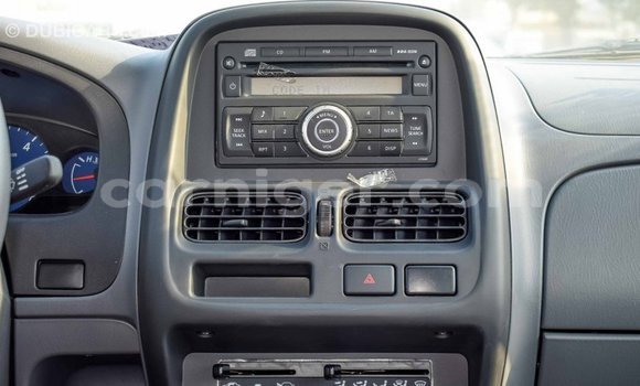 اشتري Imported Nissan NP 300 White سيارة في Import - Dubai في أغاديز اشتري Imported Nissan NP 300 White سيارة في Import - Dubai في أغاديز