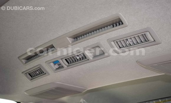 Buy Import Toyota Hiace White Car in Import - Dubai in Agadez Buy Import Toyota Hiace White Car in Import - Dubai in Agadez
