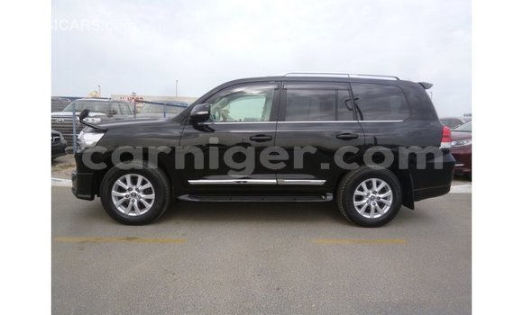 Sayi Imported Toyota Land Cruiser Black Babbar mota in Import - Dubai a Agadez Sayi Imported Toyota Land Cruiser Black Babbar mota in Import - Dubai a Agadez