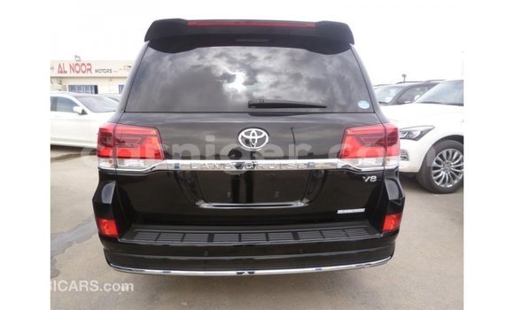 Sayi Imported Toyota Land Cruiser Black Babbar mota in Import - Dubai a Agadez Sayi Imported Toyota Land Cruiser Black Babbar mota in Import - Dubai a Agadez