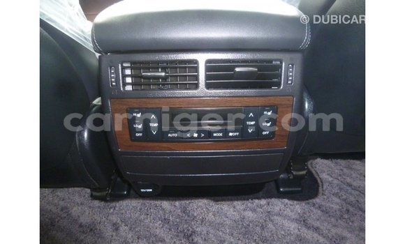 Sayi Imported Toyota Land Cruiser Black Babbar mota in Import - Dubai a Agadez Sayi Imported Toyota Land Cruiser Black Babbar mota in Import - Dubai a Agadez