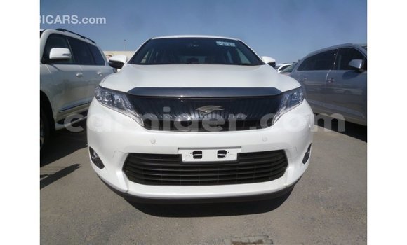 Buy Import Toyota Harrier White Car in Import - Dubai in Agadez Buy Import Toyota Harrier White Car in Import - Dubai in Agadez