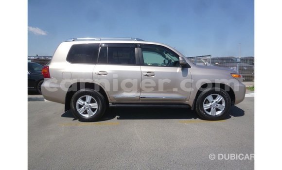 Sayi Imported Toyota Land Cruiser Other Babbar mota in Import - Dubai a Agadez Sayi Imported Toyota Land Cruiser Other Babbar mota in Import - Dubai a Agadez