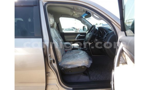 Sayi Imported Toyota Land Cruiser Other Babbar mota in Import - Dubai a Agadez Sayi Imported Toyota Land Cruiser Other Babbar mota in Import - Dubai a Agadez