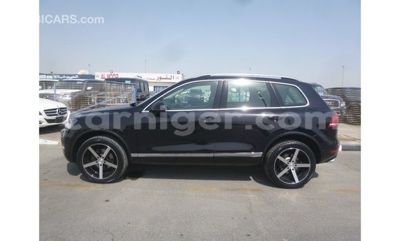 Sayi Imported Volkswagen Touareg Black Mota in Import - Dubai a Agadez Sayi Imported Volkswagen Touareg Black Mota in Import - Dubai a Agadez