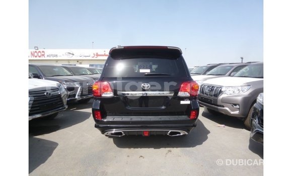 Sayi Imported Toyota Land Cruiser Black Babbar mota in Import - Dubai a Agadez Sayi Imported Toyota Land Cruiser Black Babbar mota in Import - Dubai a Agadez