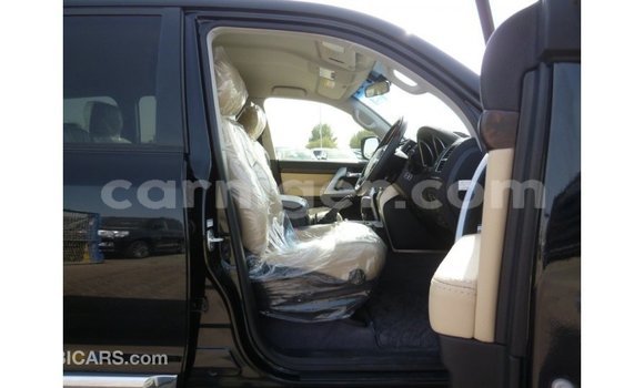 Sayi Imported Toyota Land Cruiser Black Babbar mota in Import - Dubai a Agadez Sayi Imported Toyota Land Cruiser Black Babbar mota in Import - Dubai a Agadez