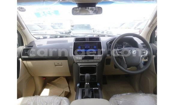 Sayi Imported Toyota Prado White Mota in Import - Dubai a Agadez Sayi Imported Toyota Prado White Mota in Import - Dubai a Agadez