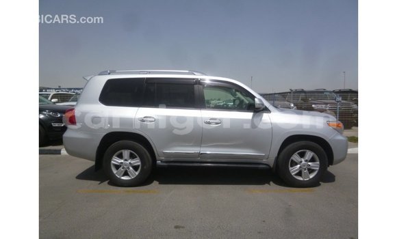 Sayi Imported Toyota Land Cruiser Other Babbar mota in Import - Dubai a Agadez Sayi Imported Toyota Land Cruiser Other Babbar mota in Import - Dubai a Agadez