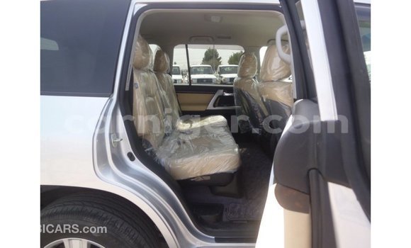 Sayi Imported Toyota Land Cruiser Other Babbar mota in Import - Dubai a Agadez Sayi Imported Toyota Land Cruiser Other Babbar mota in Import - Dubai a Agadez