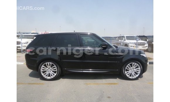 Sayi Imported Land Rover Range Rover Black Mota in Import - Dubai a Agadez Sayi Imported Land Rover Range Rover Black Mota in Import - Dubai a Agadez