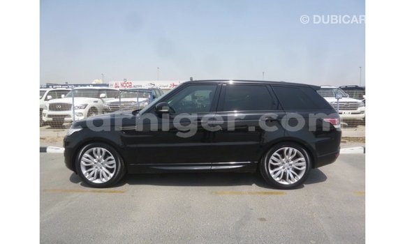 Sayi Imported Land Rover Range Rover Black Mota in Import - Dubai a Agadez Sayi Imported Land Rover Range Rover Black Mota in Import - Dubai a Agadez