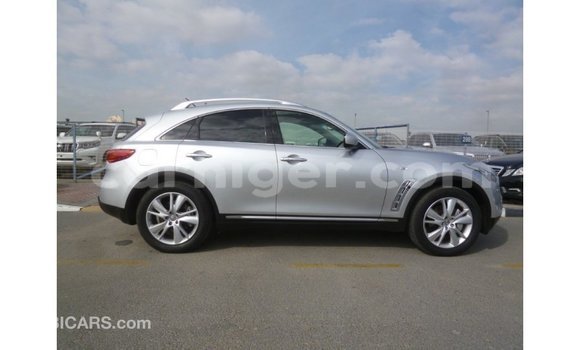 Sayi Imported Infiniti FX Other Mota in Import - Dubai a Agadez Sayi Imported Infiniti FX Other Mota in Import - Dubai a Agadez