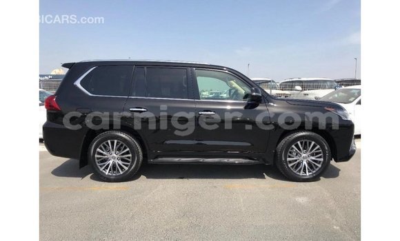 اشتري Imported Lexus LX Black سيارة في Import - Dubai في أغاديز اشتري Imported Lexus LX Black سيارة في Import - Dubai في أغاديز