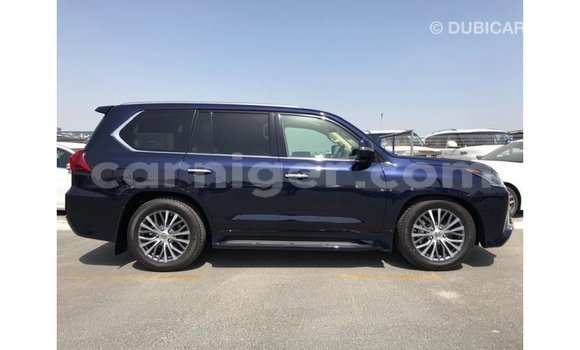 Sayi Imported Lexus LX Blue Mota in Import - Dubai a Agadez Sayi Imported Lexus LX Blue Mota in Import - Dubai a Agadez