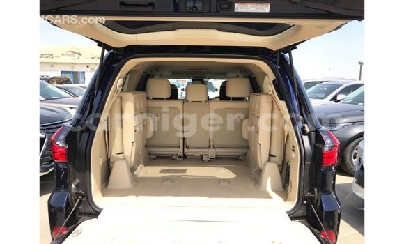 Sayi Imported Lexus LX Blue Mota in Import - Dubai a Agadez Sayi Imported Lexus LX Blue Mota in Import - Dubai a Agadez