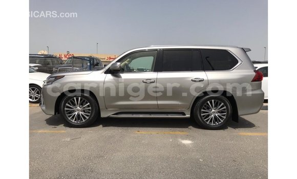 Buy Import Lexus LX Other Car in Import - Dubai in Agadez Buy Import Lexus LX Other Car in Import - Dubai in Agadez