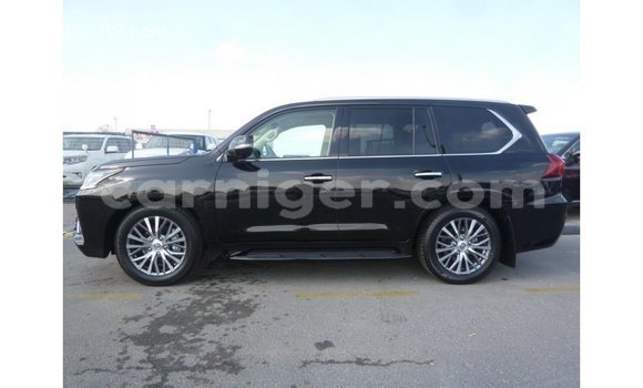 Sayi Imported Lexus LX Black Mota in Import - Dubai a Agadez Sayi Imported Lexus LX Black Mota in Import - Dubai a Agadez