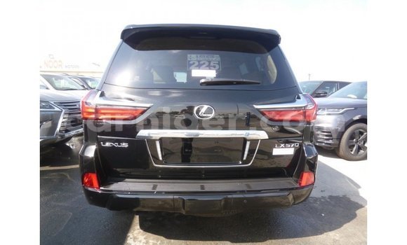 Sayi Imported Lexus LX Black Mota in Import - Dubai a Agadez Sayi Imported Lexus LX Black Mota in Import - Dubai a Agadez
